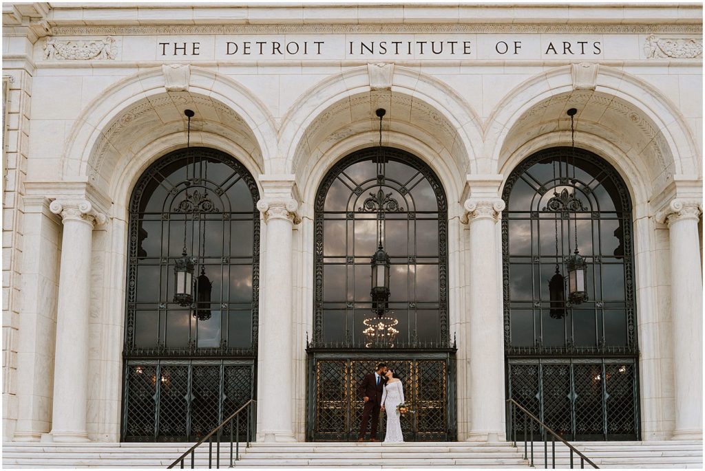 Detroit Institute of Arts Wedding Photos