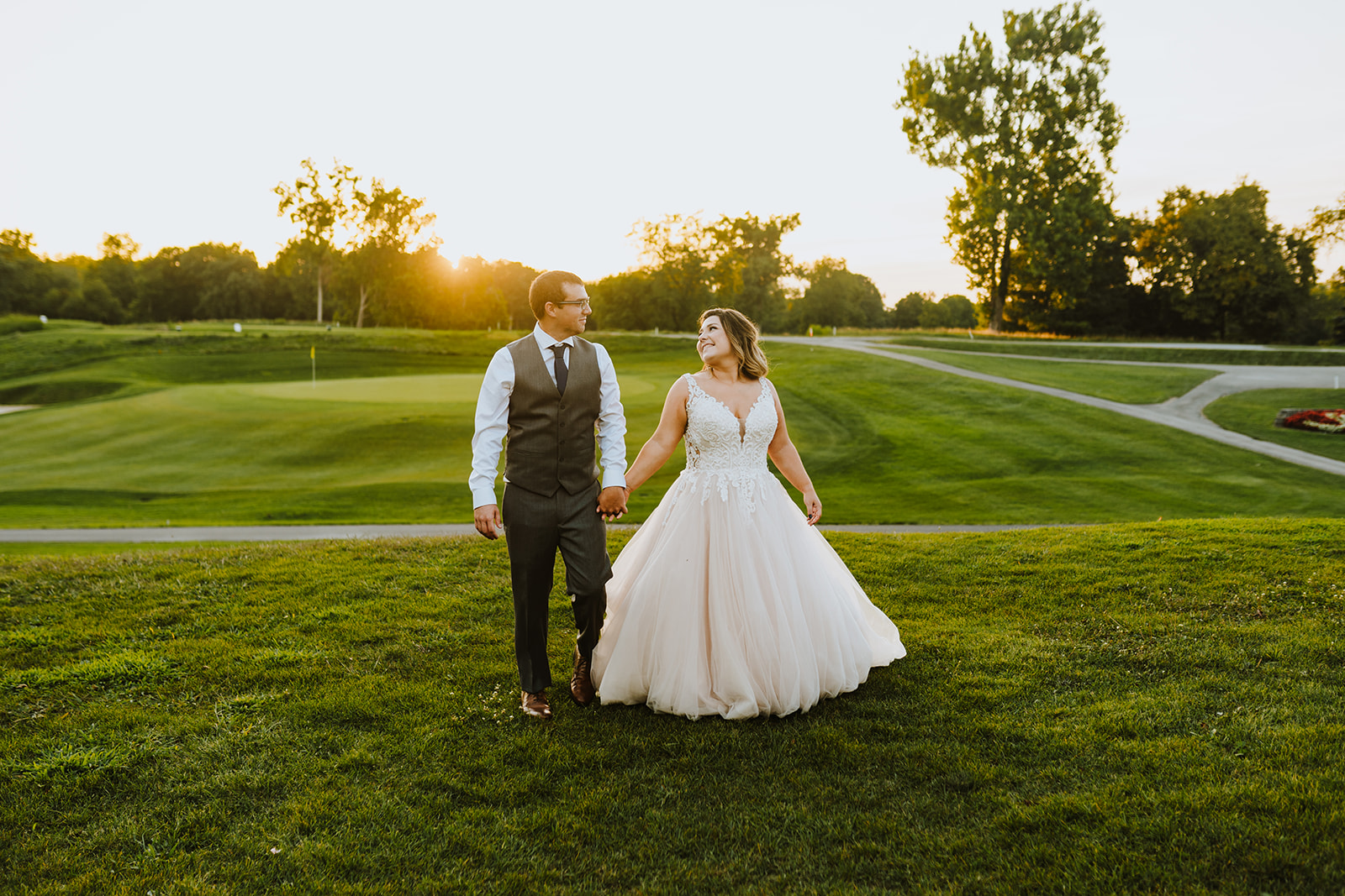 Summer Sylvania Country Club Wedding | Shawna & Victor