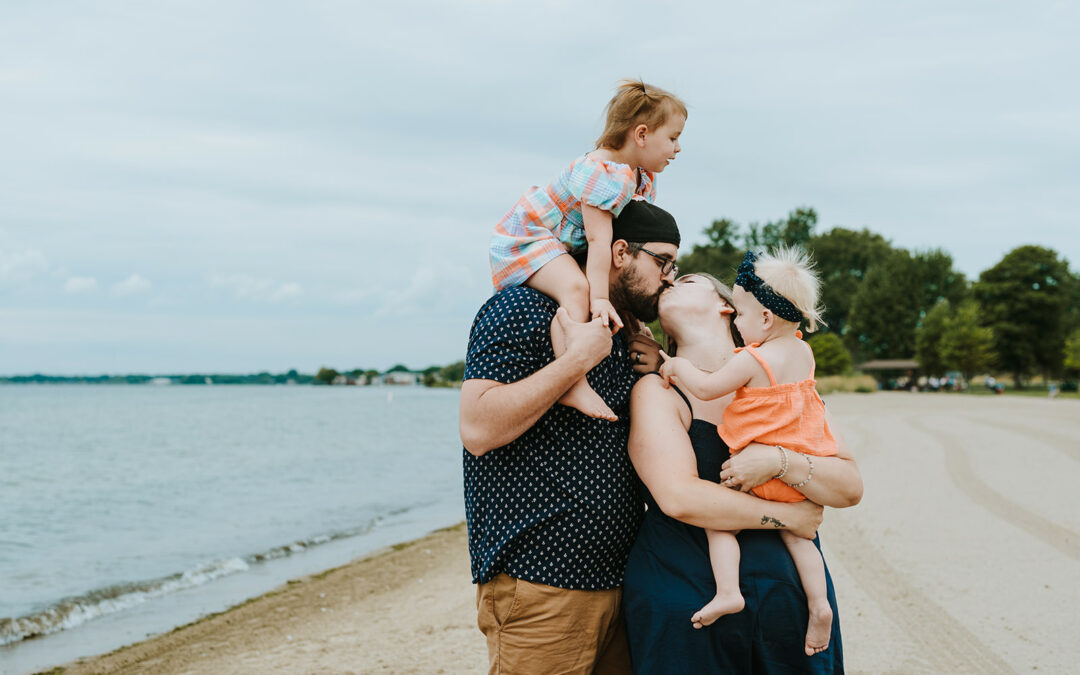 Metro Beach Family Session