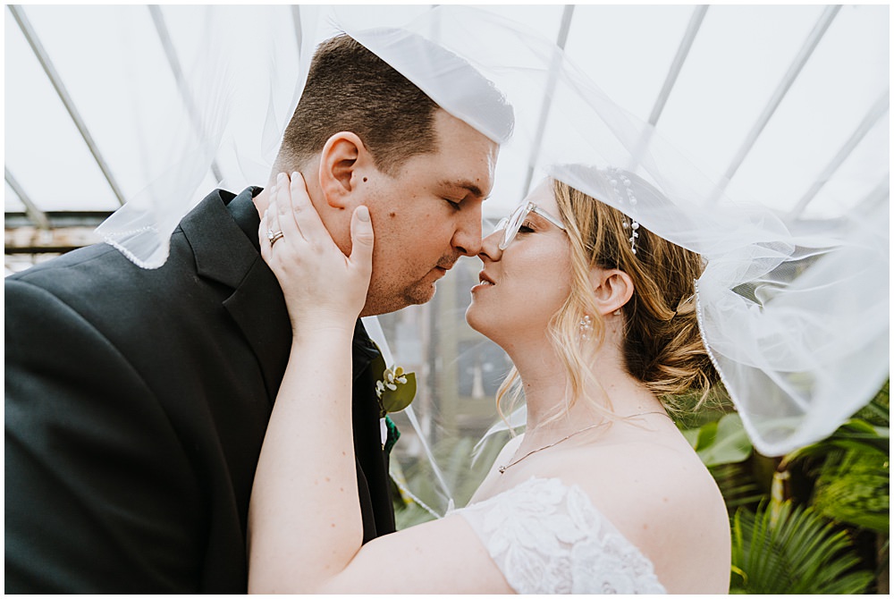 Spring Iroquois Club Wedding